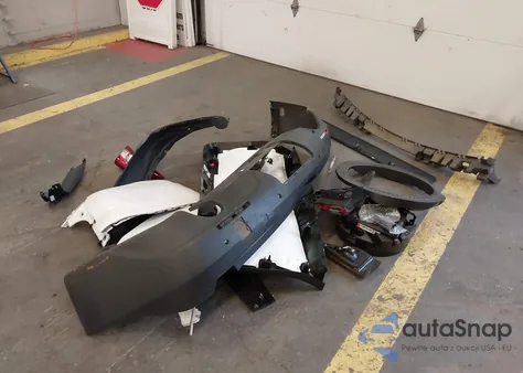 2020 Chevrolet Traverse Fwd Lt Cloth z USA, uszkodzony, nr VIN 1GNERGKW7LJ119286